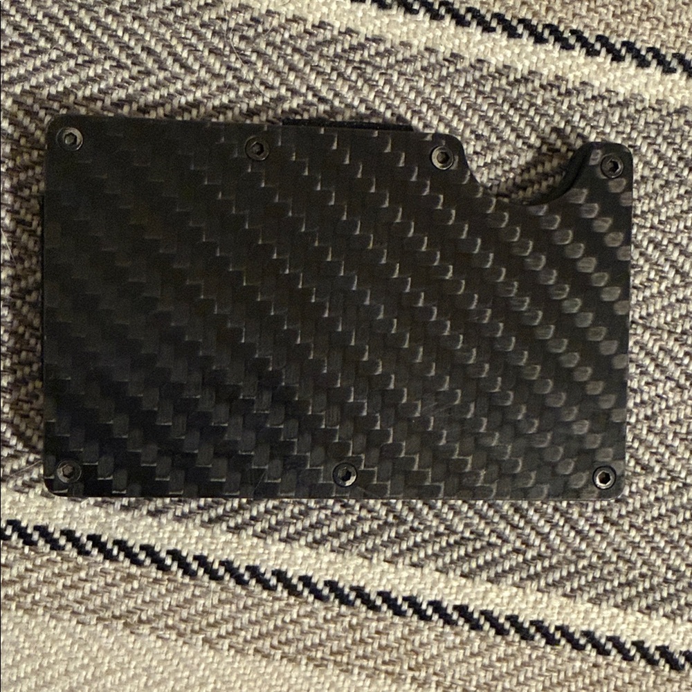 Carbon Fiber Pattern Money Clip - Picture 5 of 6